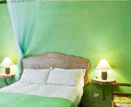 Bed & Breakfast Casaobert Cascina Relais Montafia
