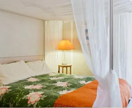 Bed & Breakfast Casaobert Cascina Relais Montafia